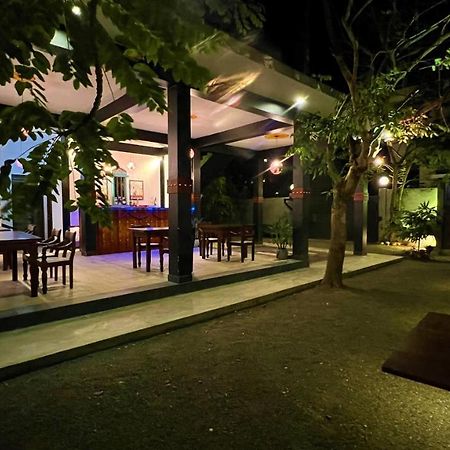 Sea Pink Residence Bentota Exterior photo
