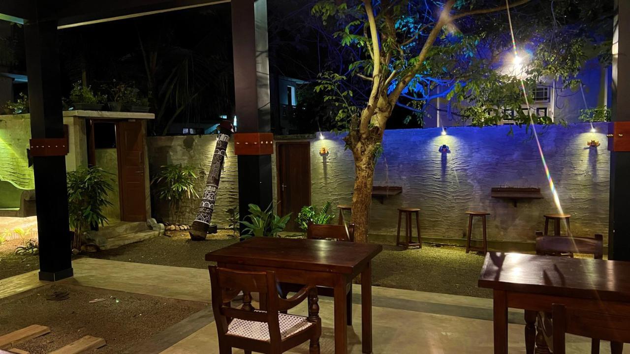 Sea Pink Residence Bentota Exterior photo